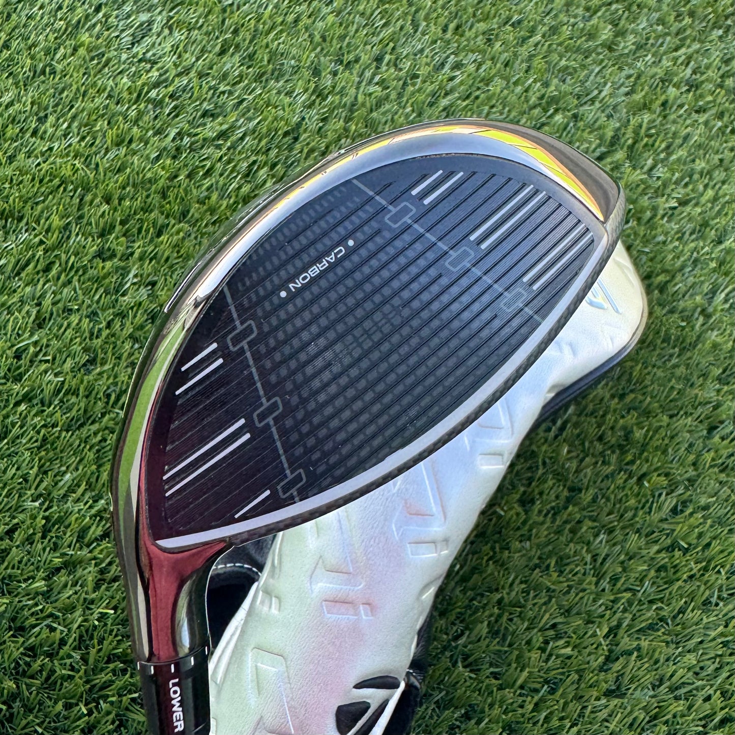 Taylormade Qi35 9° Driver w Headcover / Stiff